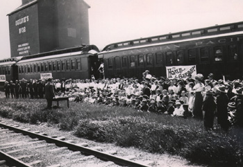 Photo, Manitoba Agricultural College Special Train, 1912