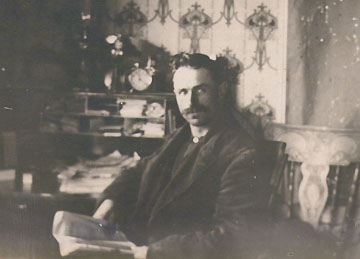 Julius Degen at desk