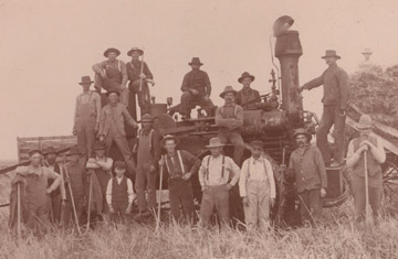 La Salle threshing team