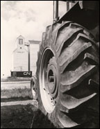 UGG elevator and tractor