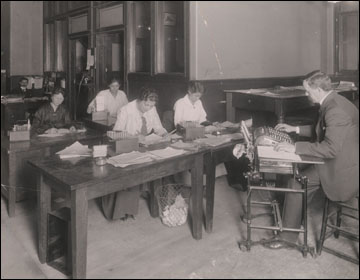 U.G.G. office, 1916