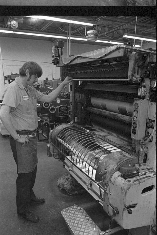D. W. Friesen's & Sons