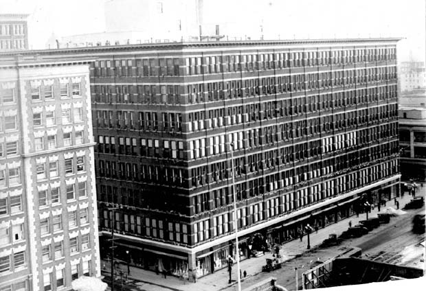 Eaton's