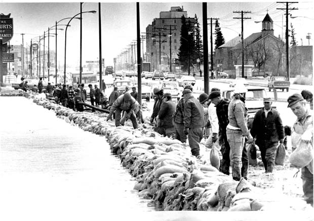 Floods 1974