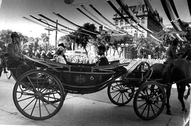 Royalty British Tours Canada