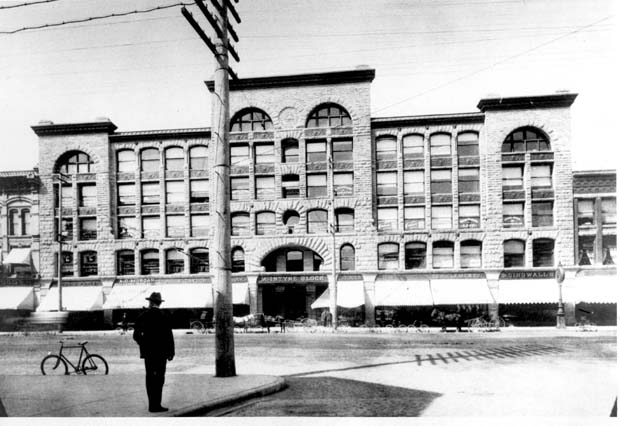 Winnipeg - Historic Buildings