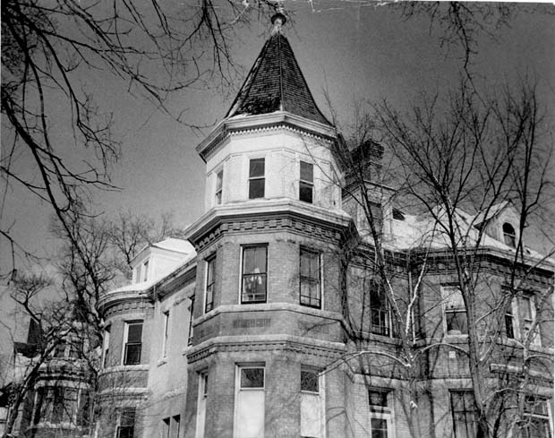 Winnipeg - Historic Buildings