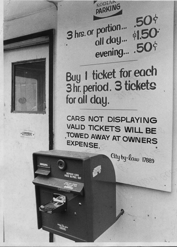 Winnipeg - Parking and Parking Meters