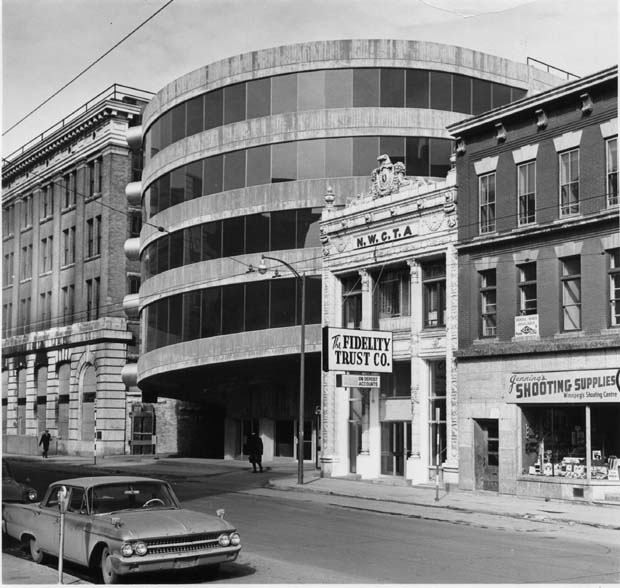 Winnipeg - Parking and Parking Meters